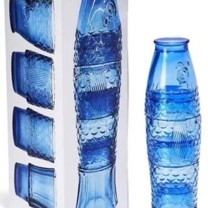 Set 4 Glasses Blue Each A Unique Design When Stacked Form A Fish Two’s Company